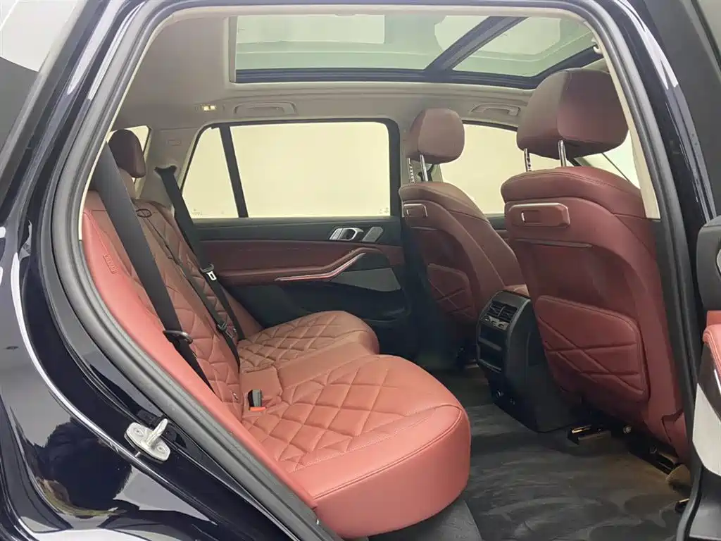 BMW X5 2023 xDrive 30Li Exclusive M Sports Night Package купить на сайте DeffCars