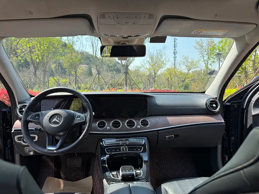 Mercedes-Benz E-Class 2016 E 300 L Fashion Model купить на сайте DeffCars