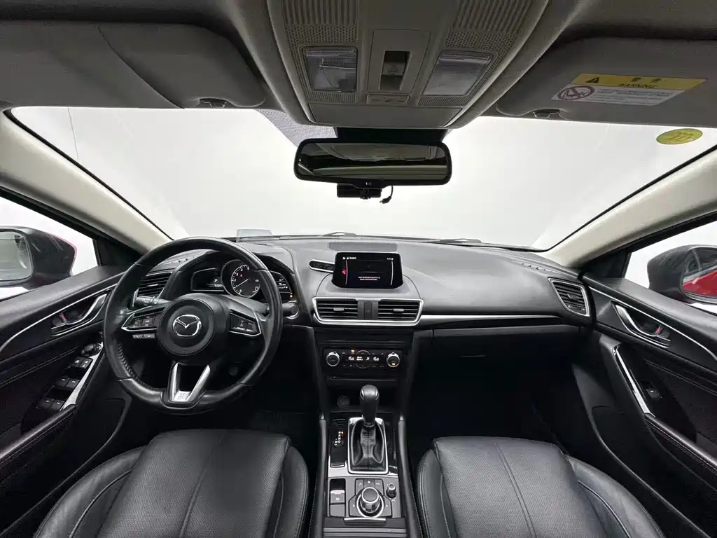 Mazda Axela 2017 Three-Car 2.0L Automatic Flagship Country V купить на сайте DeffCars
