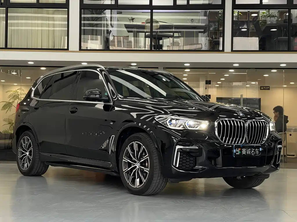 BMW X5 2022 xDrive 30Li Exclusive M Sports Package купить на сайте DeffCars
