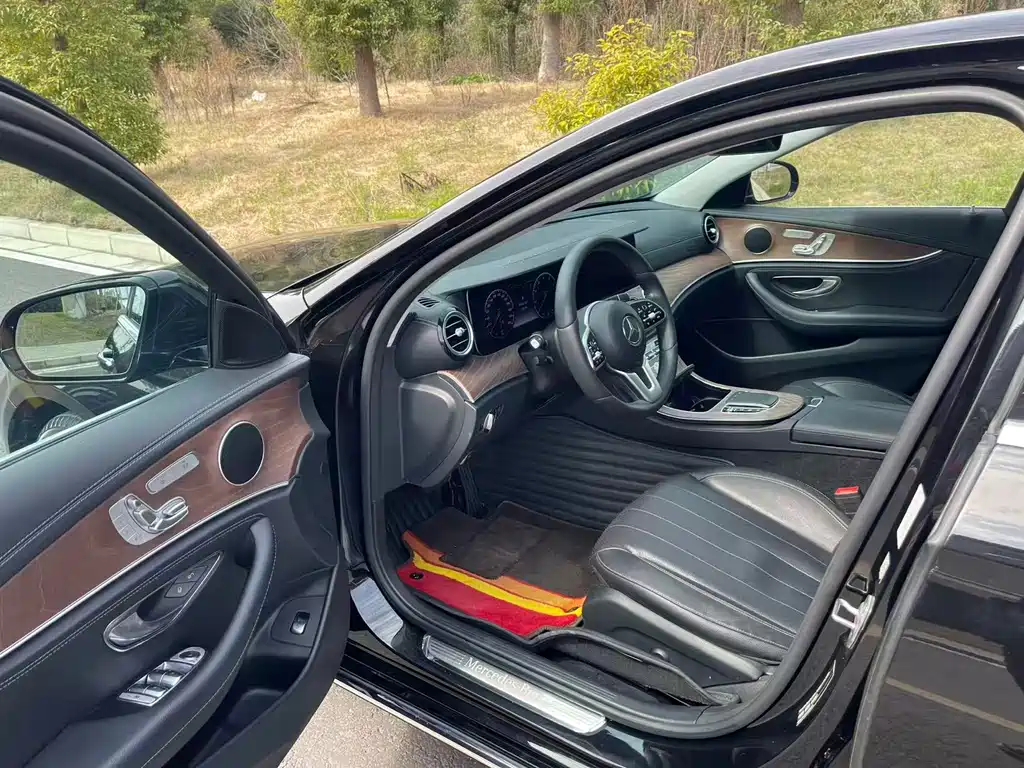 Mercedes-Benz E-Class 2019 facelift E 300 L fashionable model купить на сайте DeffCars