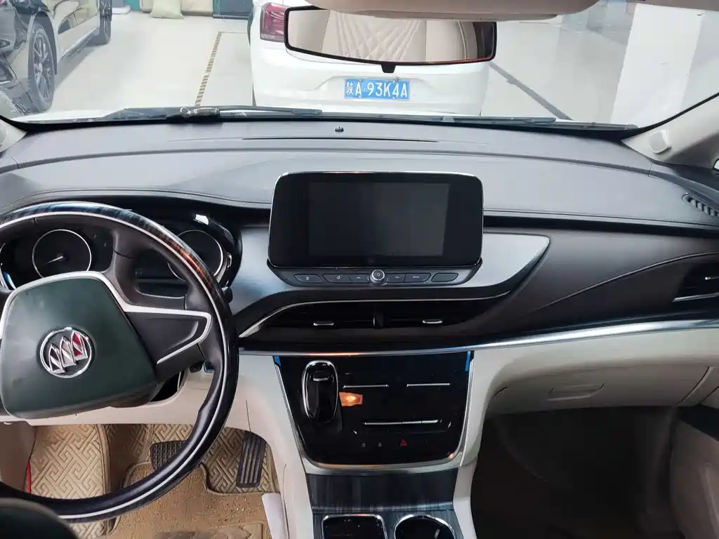 Buick GL8 2023 Land Business Class Comfort Type купить на сайте DeffCars