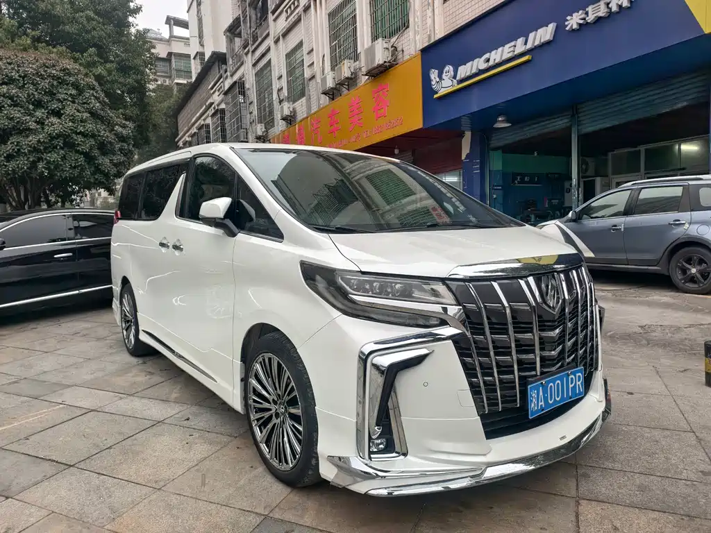Alpha 2015 3.5L Premium Edition купить на сайте DeffCars