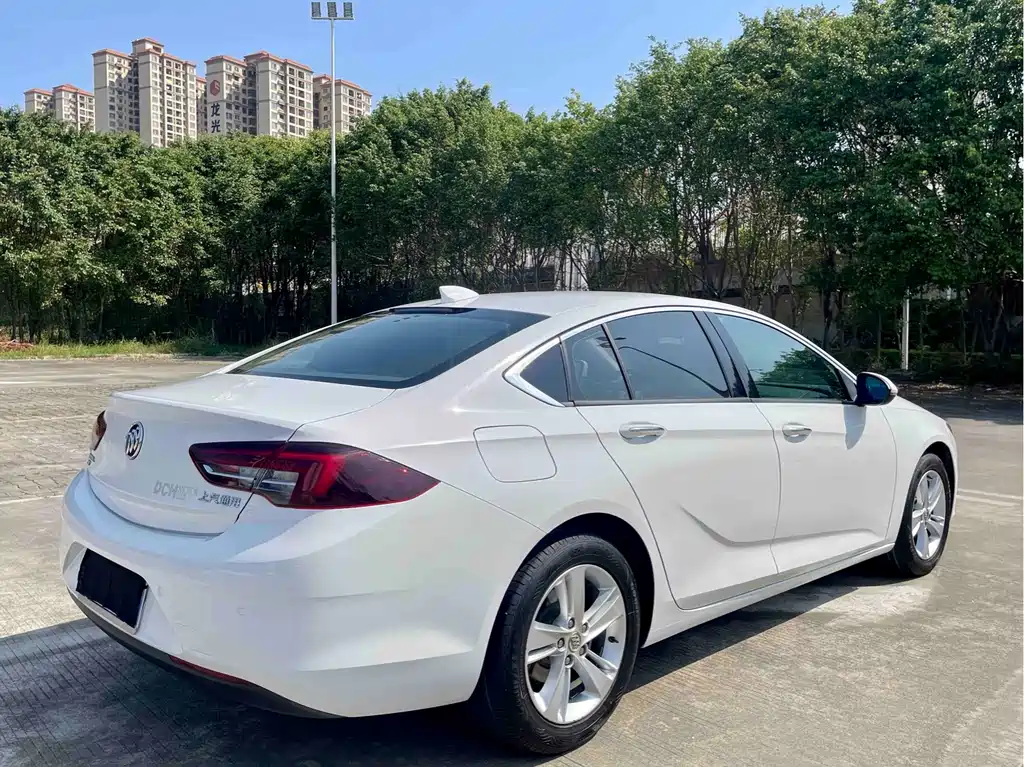 Regal 2019 20T Elite National VI купить на сайте DeffCars