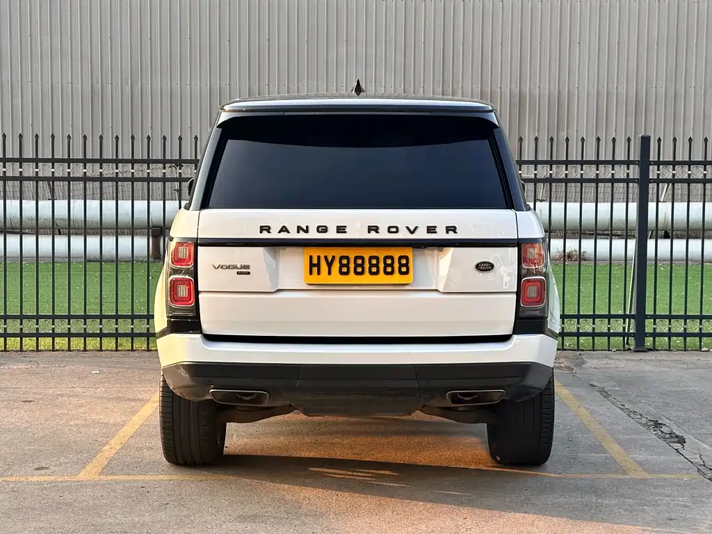 Range Rover 2020 3.0 L6 Legend Extended Edition купить на сайте DeffCars