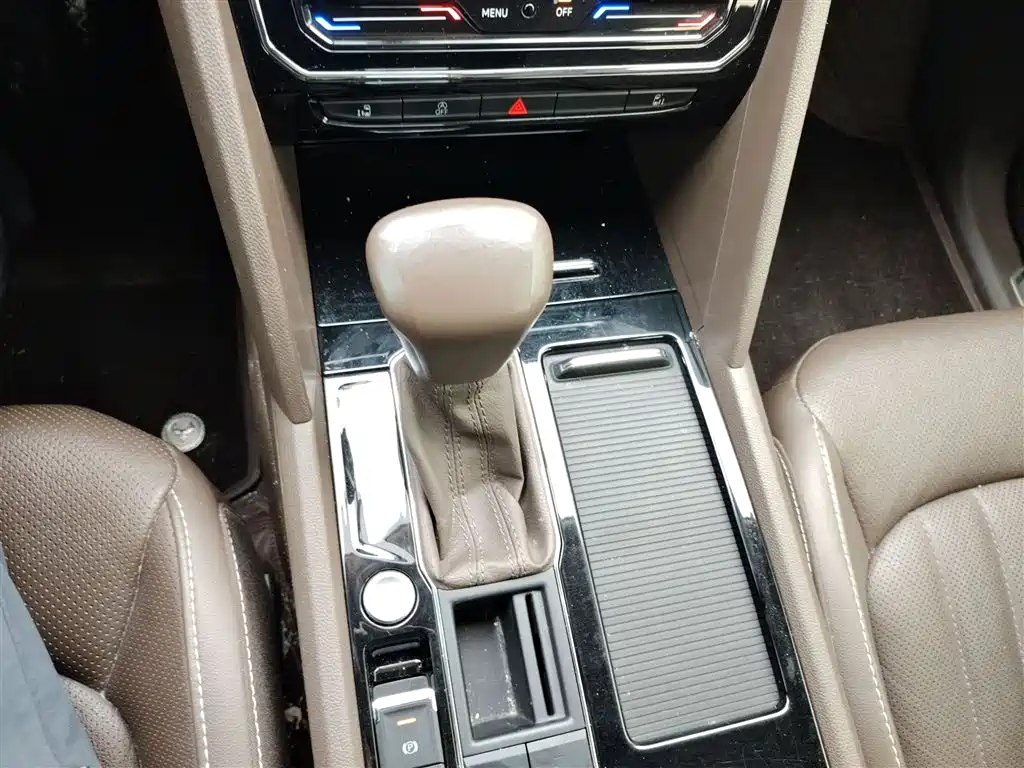 Weiran 2020 330TSI Deluxe Edition купить на сайте DeffCars