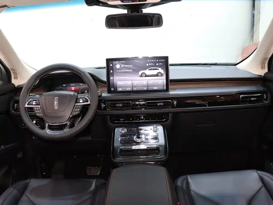Nautilus 2021 2.0T 4WD Premium Edition купить на сайте DeffCars