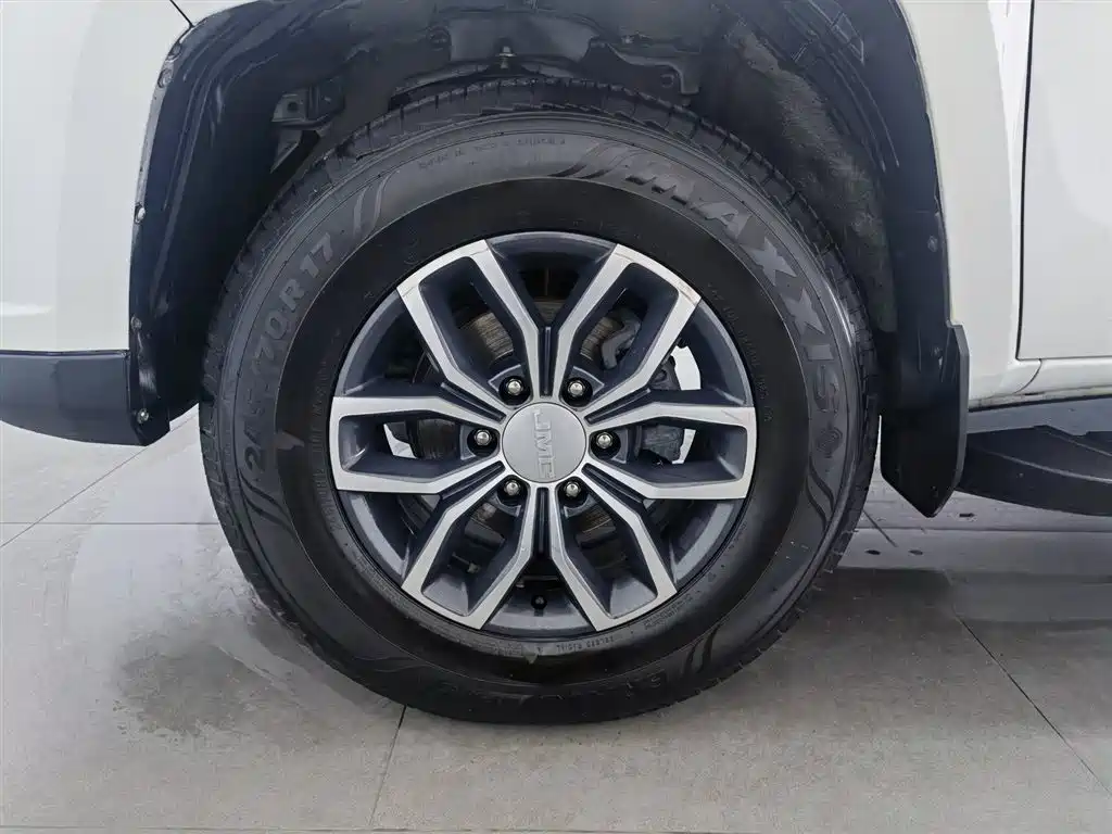 Yuhu 7 2020 2.0T diesel manual four-wheel drive comfort version short-axis National VI JX4D20A6L купить на сайте DeffCars