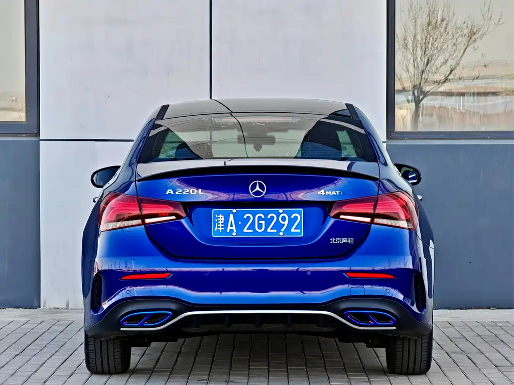 Mercedes-Benz A-Class 2020 A 200 L Sports Sedan купить на сайте DeffCars