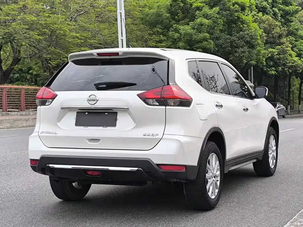 X-Trail 2023 Classic 2.0L 2WD Intelligent Link Premium Edition купить на сайте DeffCars