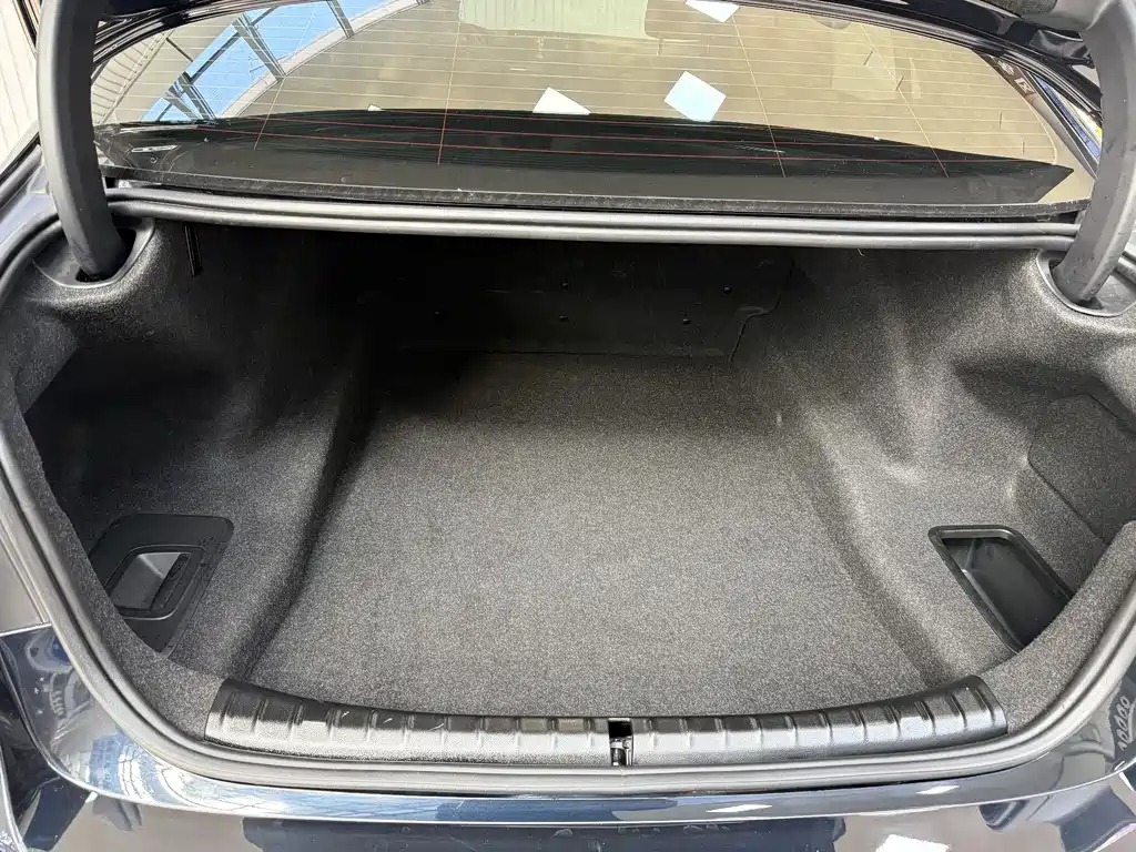 BMW 5 Series 2020 525Li M Sports Package купить на сайте DeffCars