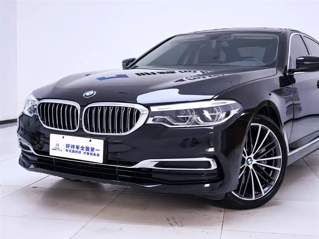 BMW 5 Series 2020 530Li Executive Luxury Package купить на сайте DeffCars
