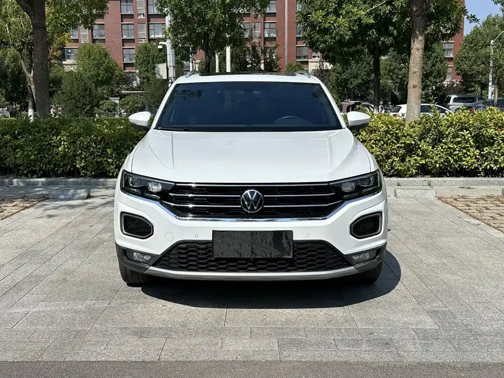 T-ROC 2021 facelift 280TSI DSG four-wheel drive luxury smart connected version купить на сайте DeffCars
