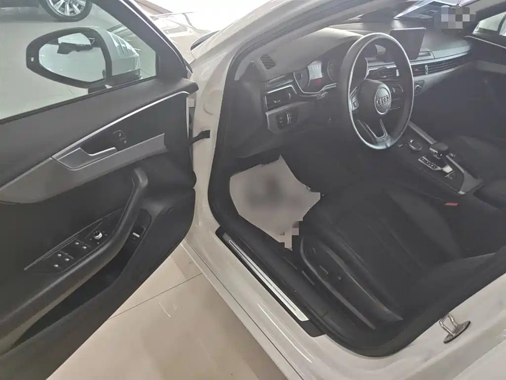 Audi A4L 2019 40 TFSI Enterprising National VI купить на сайте DeffCars