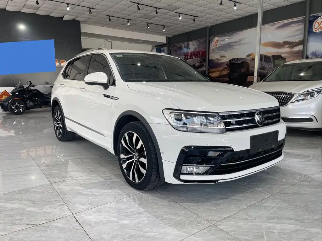 Tiguan L 2021 330TSI automatic two-wheel drive R-Line flagship version купить на сайте DeffCars