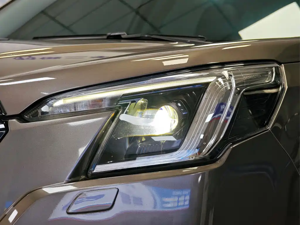 Forester 2022 2.0i AWD Deluxe Edition EyeSight купить на сайте DeffCars