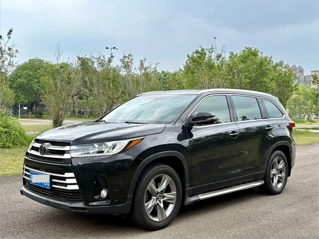 Highlander 2018 2.0T four-wheel drive luxury version 7 seats National V купить на сайте DeffCars