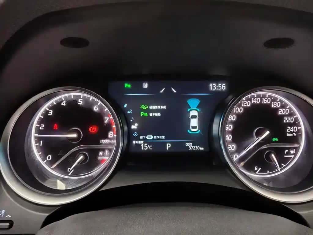 Camry 2021 2.0G Deluxe Edition купить на сайте DeffCars