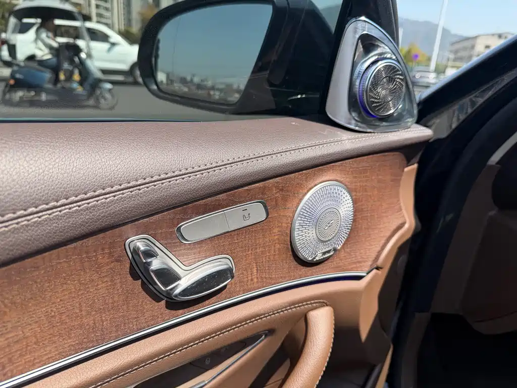 Mercedes-Benz E-Class 2022 E 260 L Sports купить на сайте DeffCars