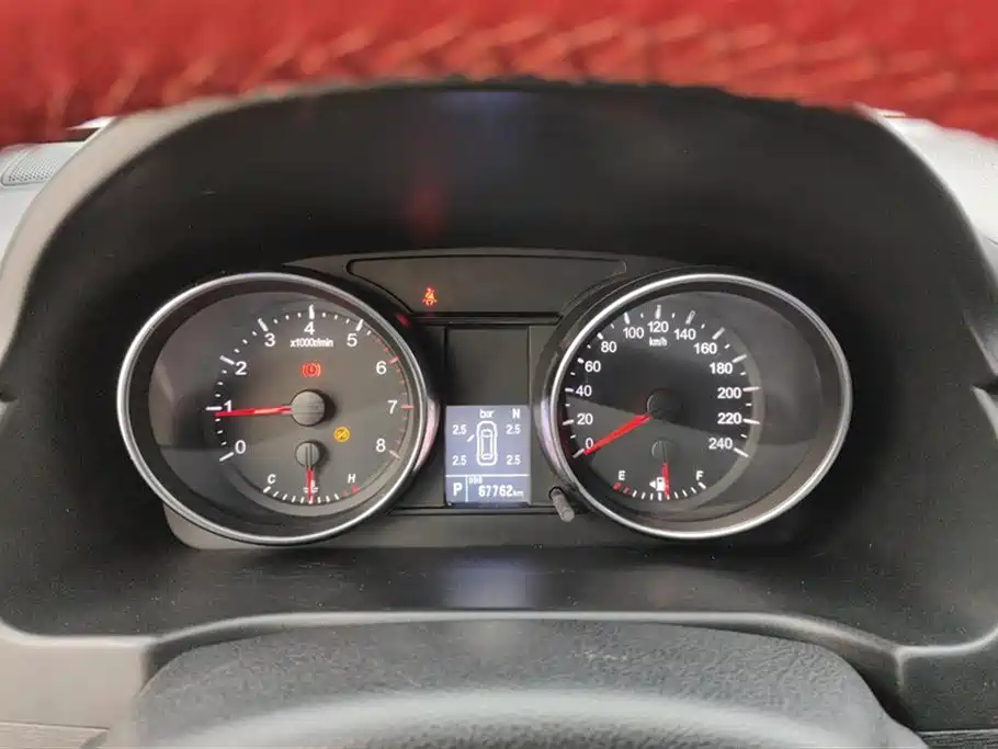 Haval M6 2019 1.5T DCT two-wheel drive value version National VI купить на сайте DeffCars