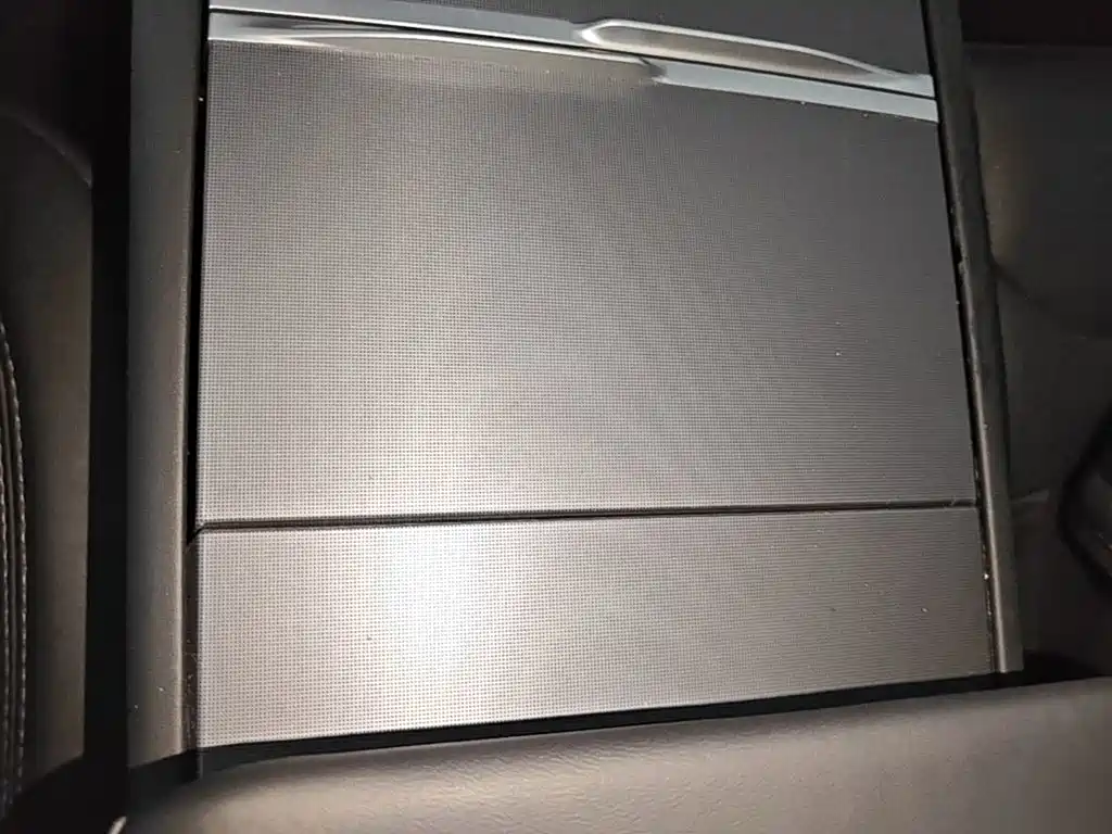 Model Y 2025 rear-wheel drive version купить на сайте DeffCars