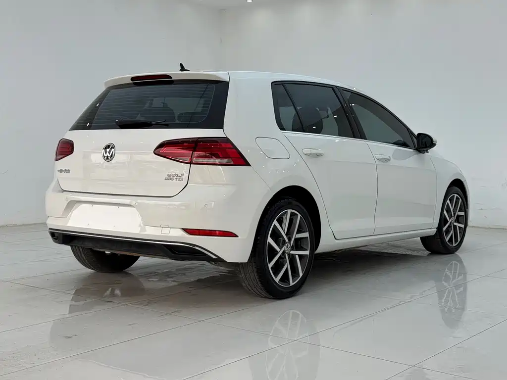 Golf 2020 280TSI DSG comfort model купить на сайте DeffCars