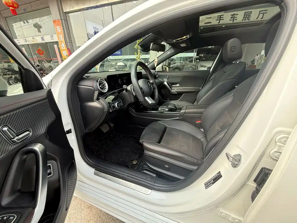 Mercedes-Benz A-Class 2023 A 200 L Fashion Model купить на сайте DeffCars