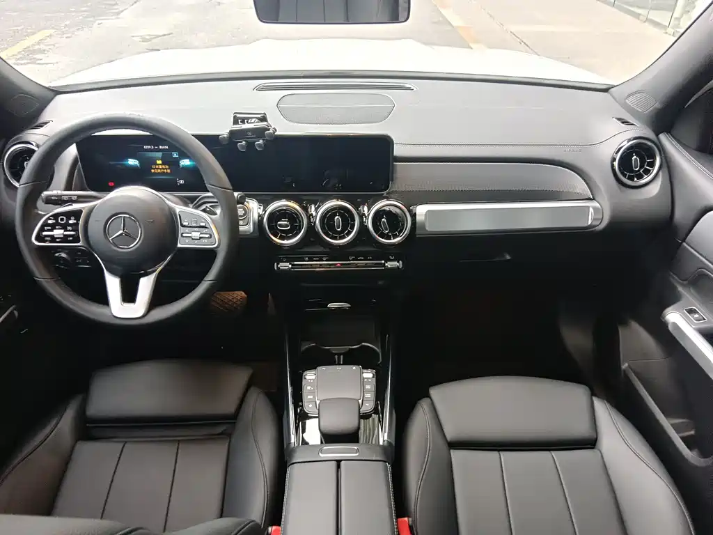 Mercedes-Benz GLB 2020 GLB 180 Dynamic купить на сайте DeffCars