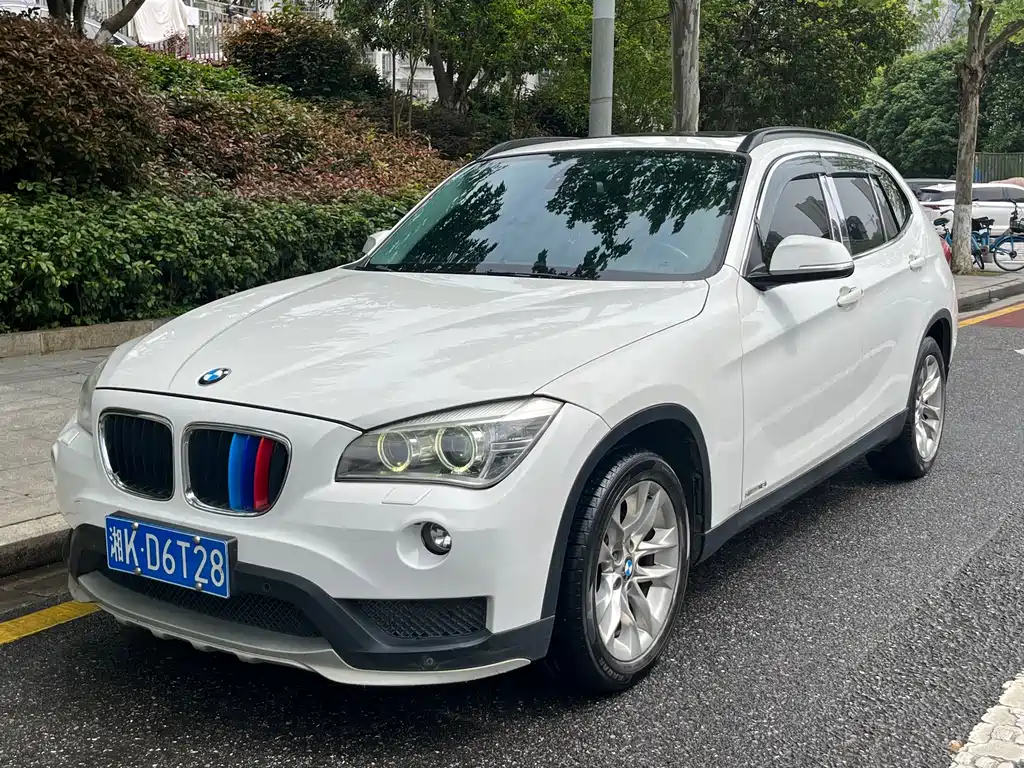 BMW X1 2014 sDrive18i leading model купить на сайте DeffCars