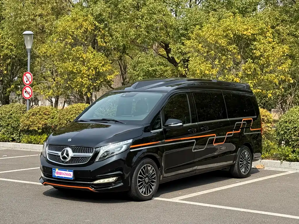 Mercedes-Benz V-Class 2021 V 260 L Long Wheelbase Luxury Edition купить на сайте DeffCars