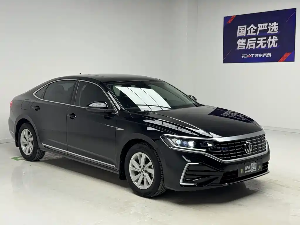 Passat Plug-in Hybrid 2022 430PHEV Hybrid Business Edition купить на сайте DeffCars