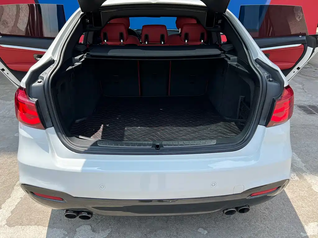 BMW 3 Series GT 2019 330i xDrive M Sports Night Edition купить на сайте DeffCars