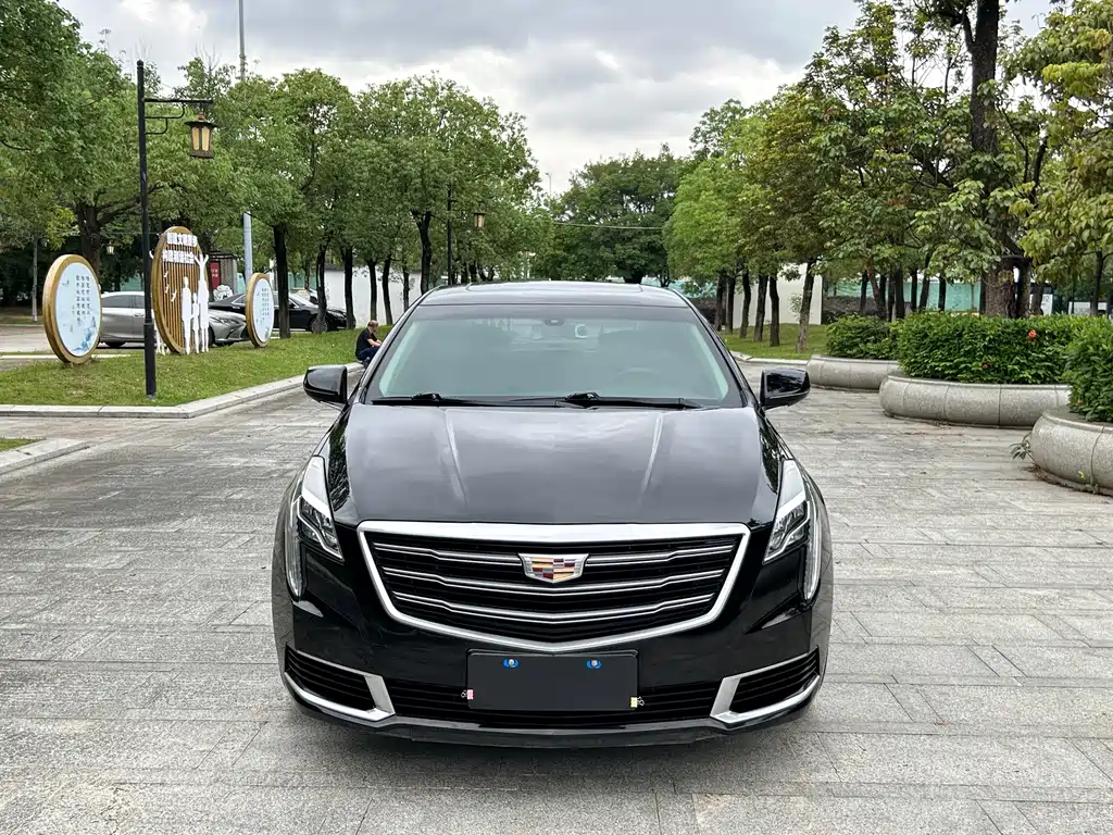 Cadillac XTS 2018 28T Technology купить на сайте DeffCars