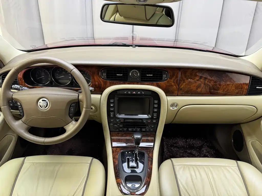 Jaguar XJ 2007 XJ6L 3.0 Royal Extended Edition купить на сайте DeffCars
