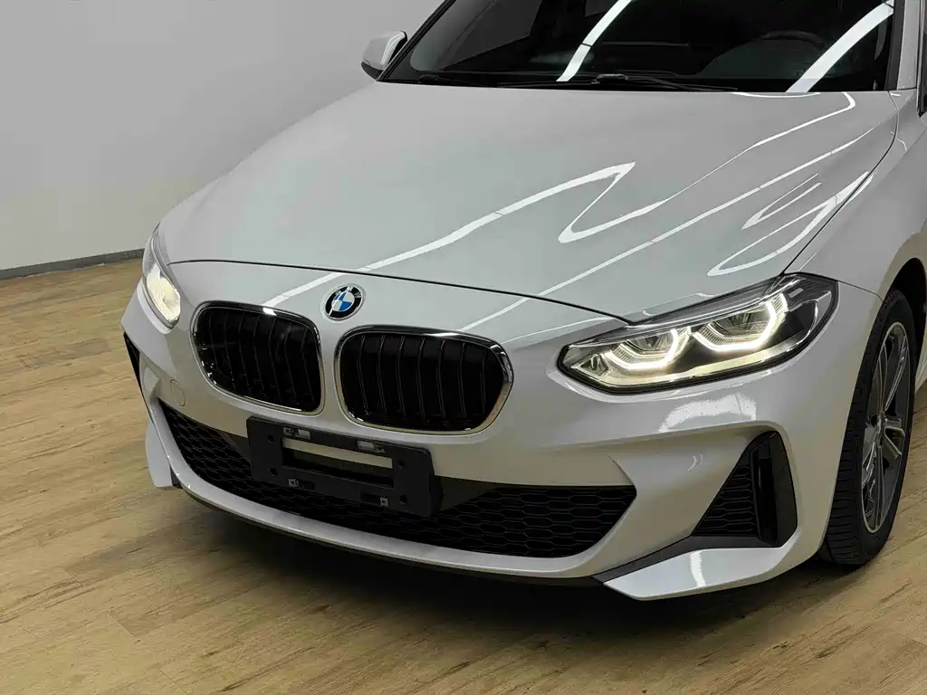 BMW 1 Series 2021 120i M Sports Edition купить на сайте DeffCars