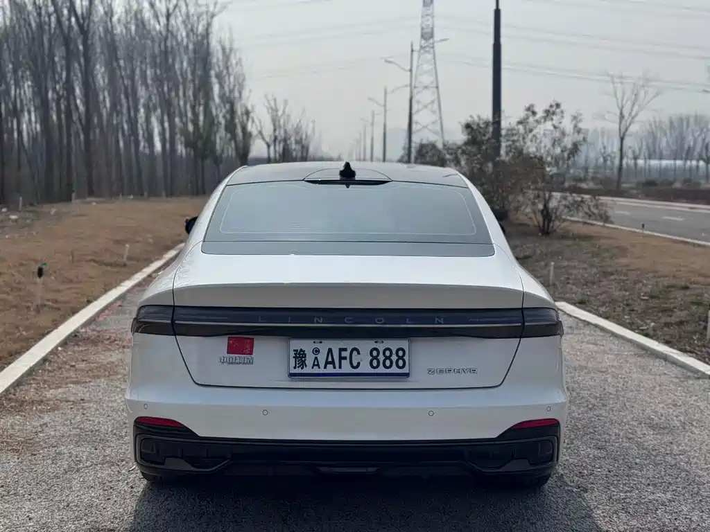 Lincoln Z 2022 iCool Zunya Edition купить на сайте DeffCars