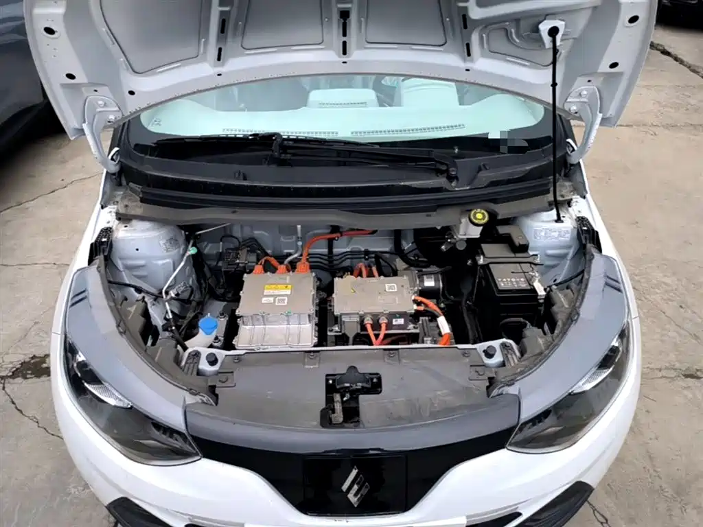 Yizhi EV2 2026 PLUS+ comfort model купить на сайте DeffCars