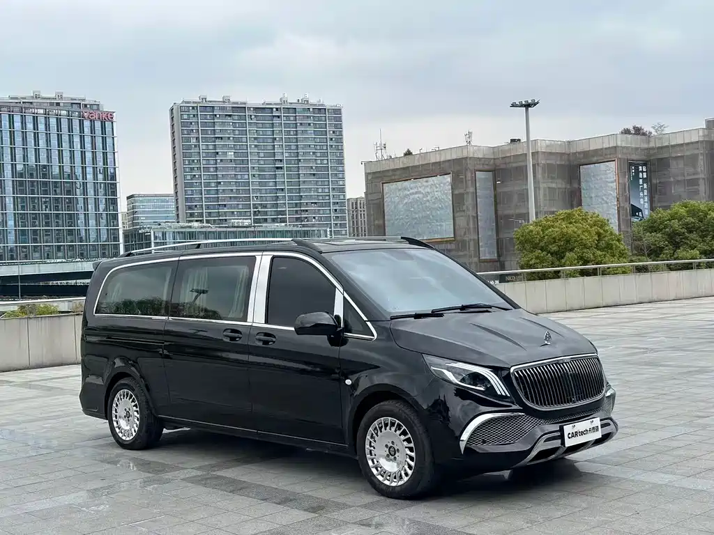 Vito 2023 2.0T Business Edition 7 seats купить на сайте DeffCars