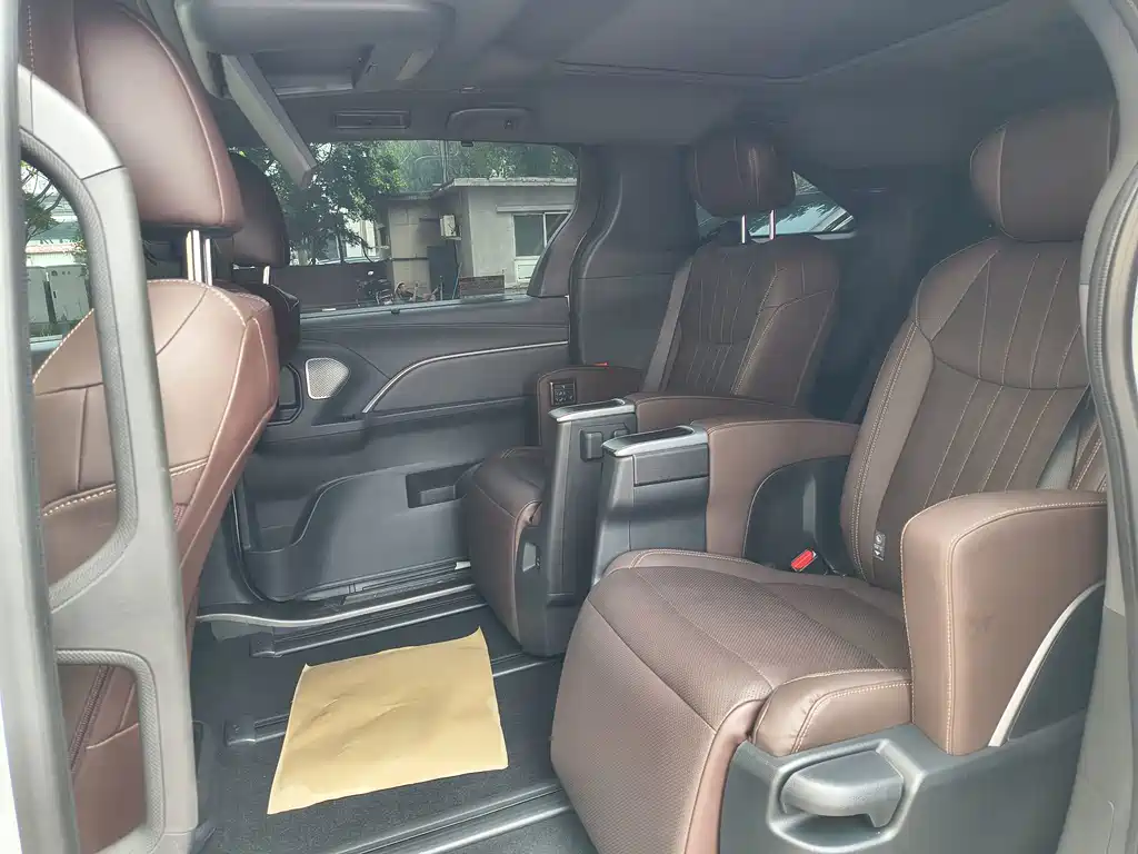 Grevia 2024 2.5L hybrid flagship ULTRA version купить на сайте DeffCars
