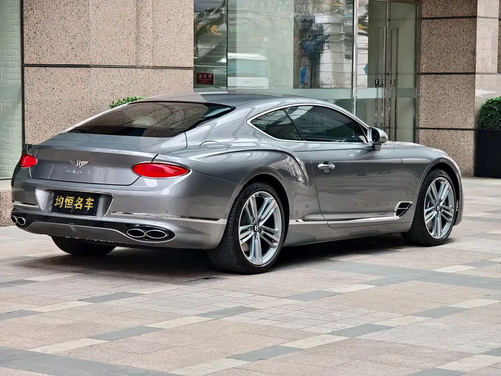 Continental 2024 4.0T GT V8 купить на сайте DeffCars