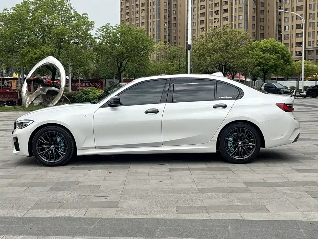 BMW 3 Series 2021 facelift 325Li M Sports Package купить на сайте DeffCars