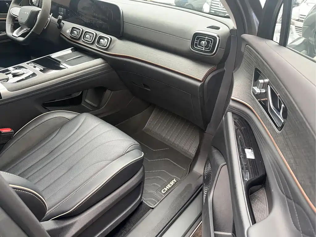 Tiggo 9 2023 2.0T automatic four-wheel drive ultimate version 5 seats купить на сайте DeffCars