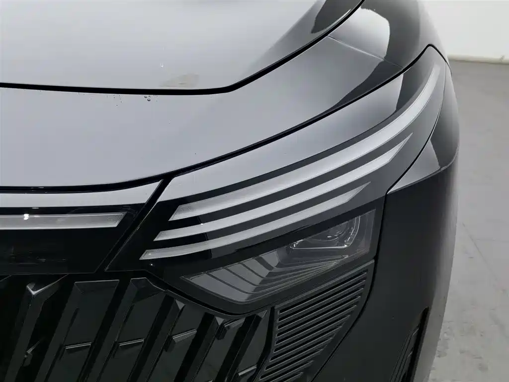 Venucia V DD-i 2023 110km iE version купить на сайте DeffCars