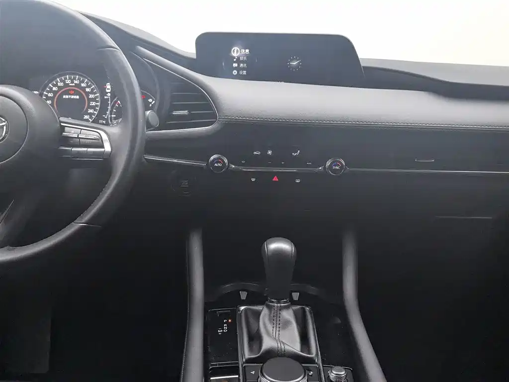 Mazda3 Angkesela 2022 2.0L automatic quality version купить на сайте DeffCars