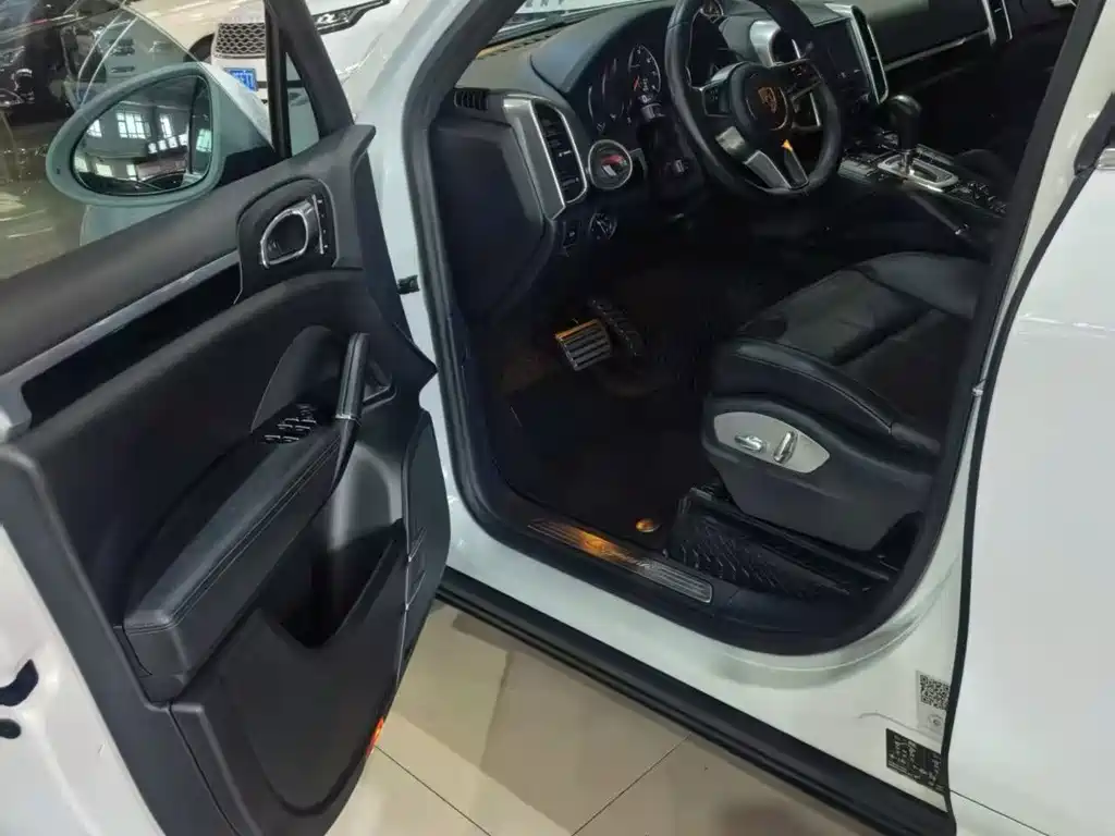 Cayenne 2016 3.0T купить на сайте DeffCars