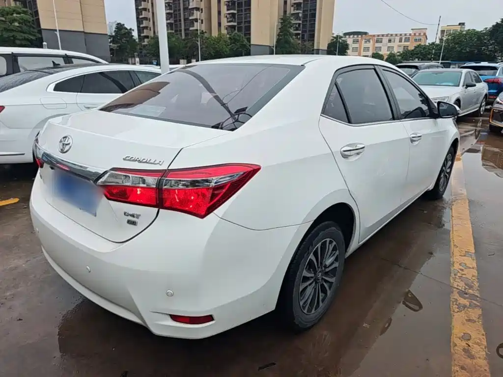 Corolla 2017 facelift 1.2T S-CVT GL купить на сайте DeffCars