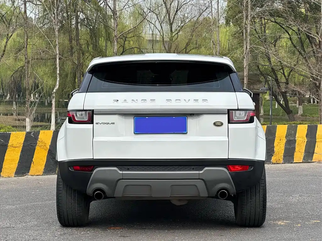 Range Rover Evoque 2016 2.0T SE Zhiyao Edition купить на сайте DeffCars
