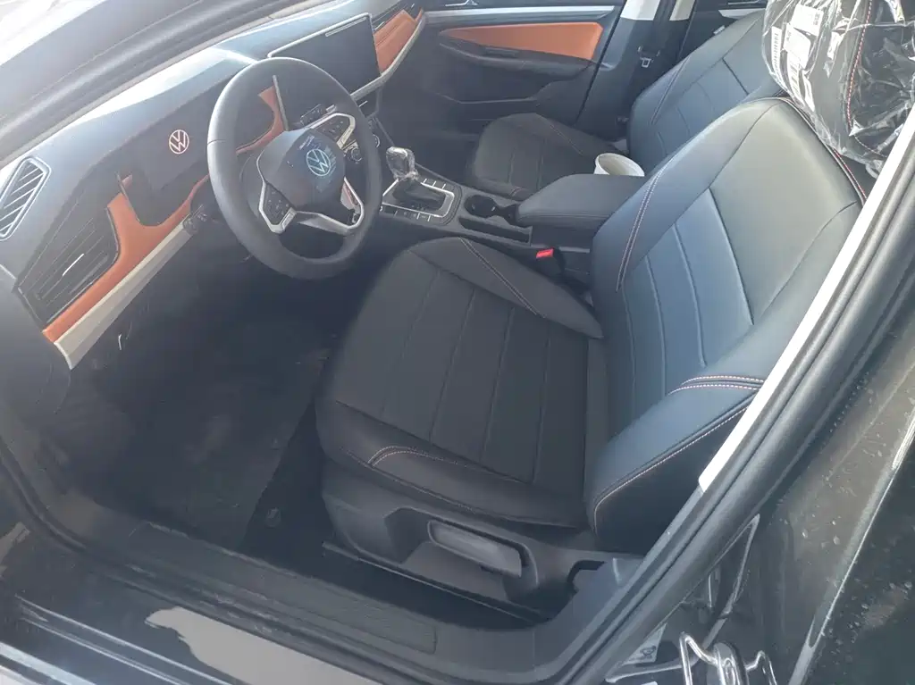 Bora 2026 200TSI DSG Yuexing Navigation Edition купить на сайте DeffCars