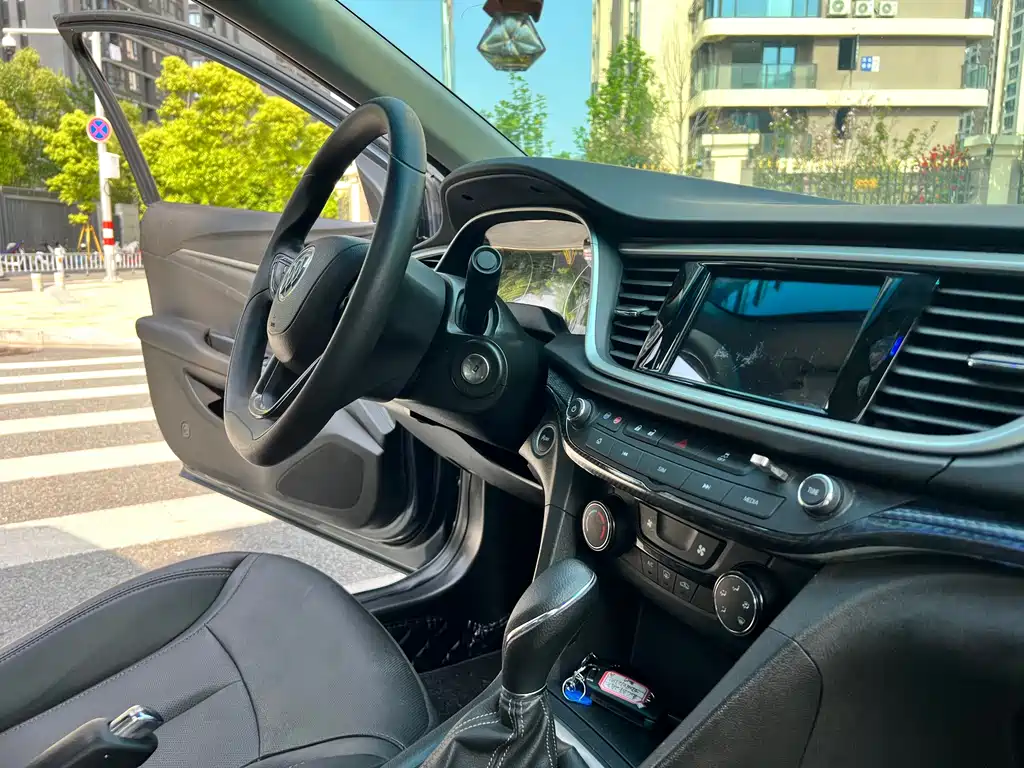Yinglang 2021 model model 1.5L automatic elite model купить на сайте DeffCars