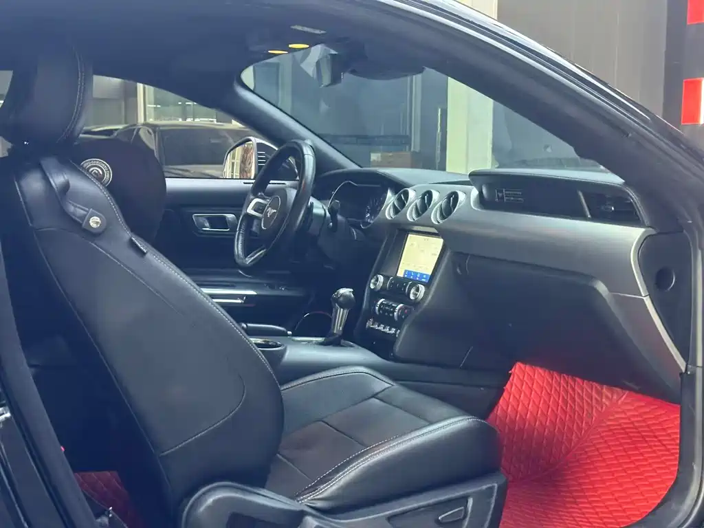 Mustang 2019 2.3L EcoBoost купить на сайте DeffCars